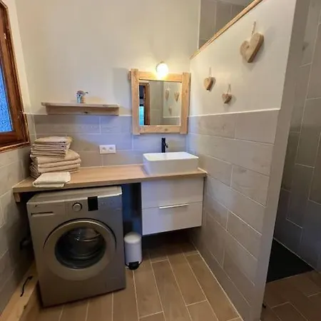 90 M2 Proche De Corte Lejlighed *