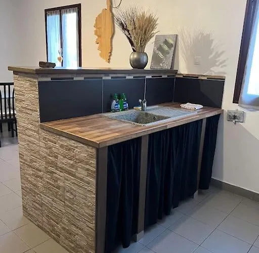 90 M2 Proche De Corte * Soveria