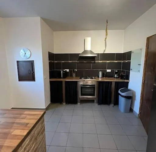 90 M2 Proche De Corte Soveria